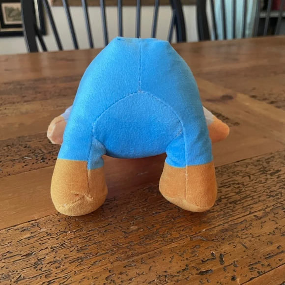 Scooby Doo Fred 7” plush toy - Picture 5 of 6